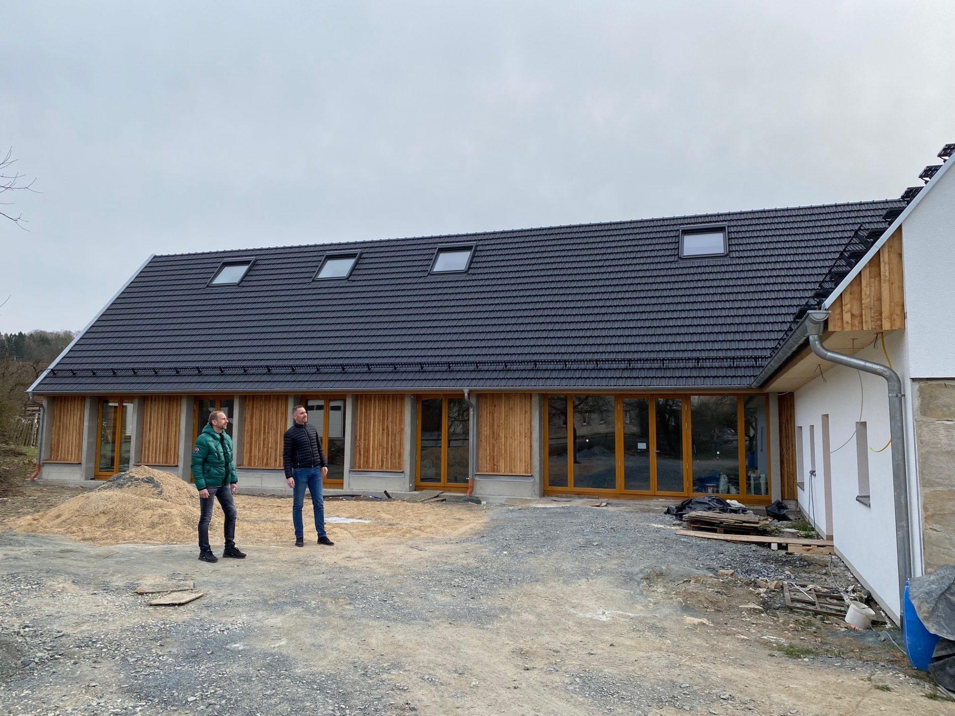 Dorfhaus Alladorf fast fertig